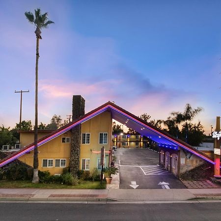 Sky Palm Motel - אורנג' מראה חיצוני תמונה